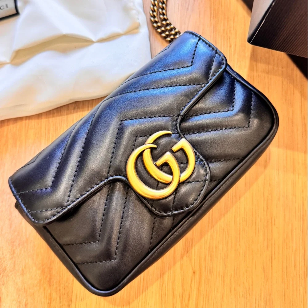 Gucci Mini Marmont Bag - Picture 2 of 5